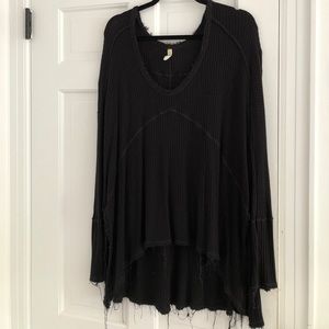 SALE!!!🛍 Free People Distressed Thermal Tee
